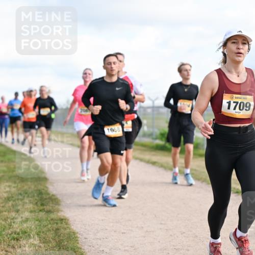 14.09.2025 - Airport Race Dr. Thomas Lammeyer http://msf.ph/oto/8874112 14.09.2025 12:18:50 Laufen 1058, 1709 meine-sportfotos.de