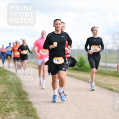 14.09.2025 - Airport Race Dr. Thomas Lammeyer http://msf.ph/oto/8874119 14.09.2025 12:18:50 Laufen 1068, 42, 170 meine-sportfotos.de