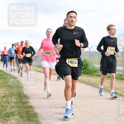 14.09.2025 - Airport Race Dr. Thomas Lammeyer http://msf.ph/oto/8874126 14.09.2025 12:18:50 Laufen 2085, 1058, 1204 meine-sportfotos.de