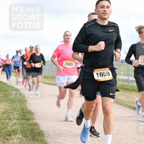 14.09.2025 - Airport Race Dr. Thomas Lammeyer http://msf.ph/oto/8874131 14.09.2025 12:18:51 Laufen 2085, 1058, 1204 meine-sportfotos.de