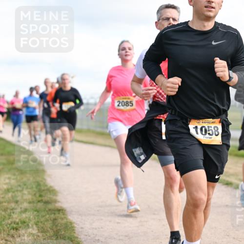 14.09.2025 - Airport Race Dr. Thomas Lammeyer http://msf.ph/oto/8874135 14.09.2025 12:18:51 Laufen 2085, 1058, 1204 meine-sportfotos.de