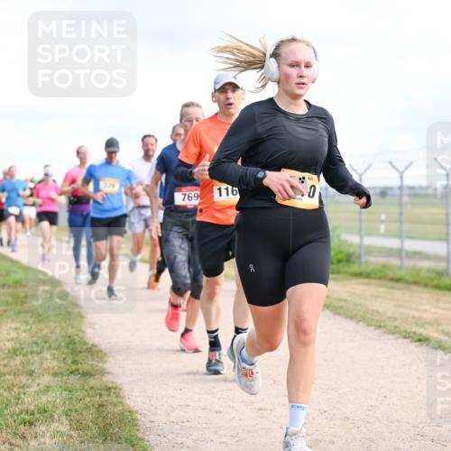 14.09.2025 - Airport Race Dr. Thomas Lammeyer http://msf.ph/oto/8874182 14.09.2025 12:18:54 Laufen 769, 116, 65 meine-sportfotos.de