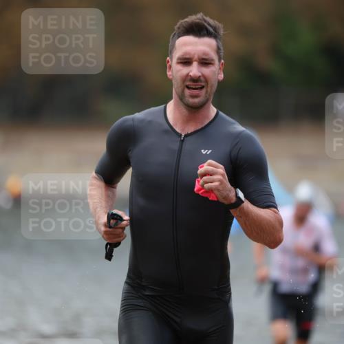 14.09.2025 - Stadtparktriathlon Michael Strokosch http://msf.ph/oto/8874201 14.09.2025 12:32:07 Schwimmen 1358, 1360, 1361, 1367, 1370, 1381 meine-sportfotos.de