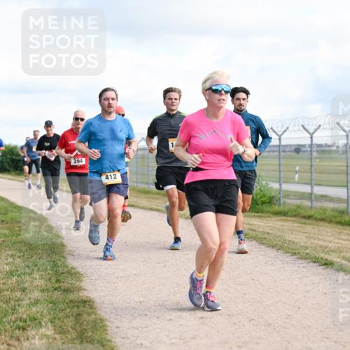 14.09.2025 - Airport Race Dr. Thomas Lammeyer http://msf.ph/oto/8874267 14.09.2025 12:18:59 Laufen 294, 412 meine-sportfotos.de