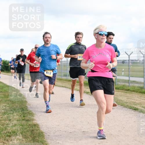 14.09.2025 - Airport Race Dr. Thomas Lammeyer http://msf.ph/oto/8874272 14.09.2025 12:19:00 Laufen 294, 412, 117 meine-sportfotos.de