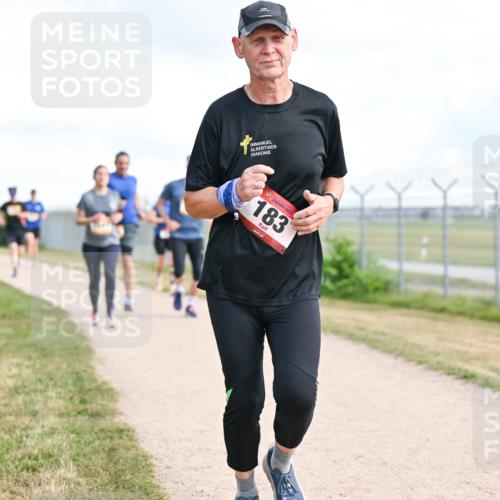 14.09.2025 - Airport Race Dr. Thomas Lammeyer http://msf.ph/oto/8874360 14.09.2025 12:19:05 Laufen 183 meine-sportfotos.de