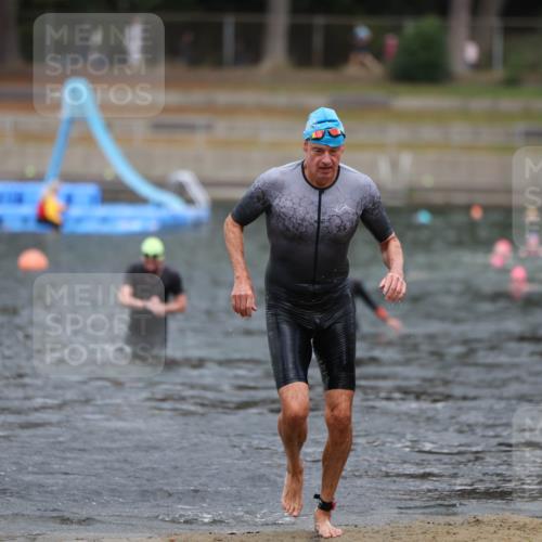 14.09.2025 - Stadtparktriathlon Michael Strokosch http://msf.ph/oto/8874432 14.09.2025 12:33:47 Schwimmen 1347 meine-sportfotos.de