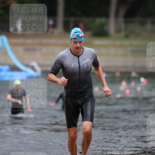 14.09.2025 - Stadtparktriathlon Michael Strokosch http://msf.ph/oto/8874439 14.09.2025 12:33:48 Schwimmen 1347 meine-sportfotos.de