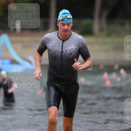 14.09.2025 - Stadtparktriathlon Michael Strokosch http://msf.ph/oto/8874447 14.09.2025 12:33:49 Schwimmen 1347 meine-sportfotos.de