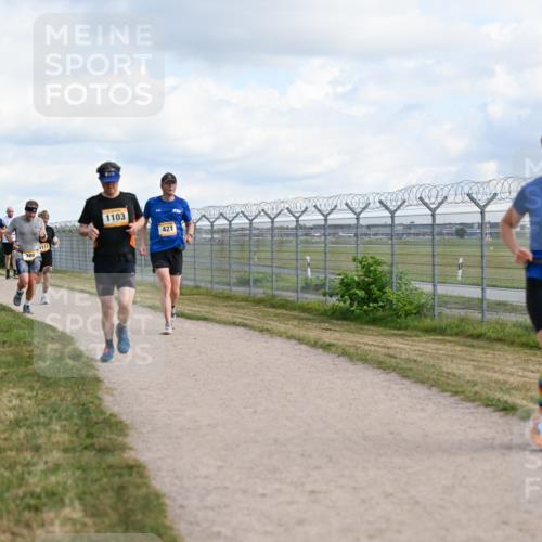 14.09.2025 - Airport Race Dr. Thomas Lammeyer http://msf.ph/oto/8874452 14.09.2025 12:19:10 Laufen 1117, 300, 1103, 421, 244 meine-sportfotos.de