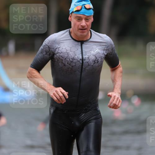 14.09.2025 - Stadtparktriathlon Michael Strokosch http://msf.ph/oto/8874453 14.09.2025 12:33:50 Schwimmen 1347 meine-sportfotos.de
