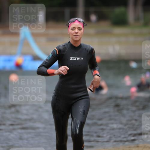 14.09.2025 - Stadtparktriathlon Michael Strokosch http://msf.ph/oto/8874470 14.09.2025 12:34:08 Schwimmen 1332 meine-sportfotos.de