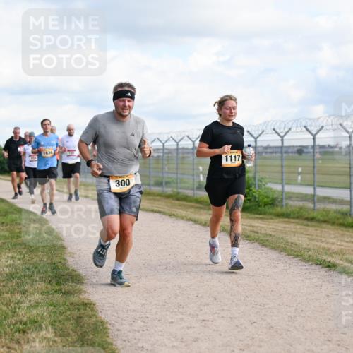 14.09.2025 - Airport Race Dr. Thomas Lammeyer http://msf.ph/oto/8874531 14.09.2025 12:19:15 Laufen 1634, 935, 300, 1117 meine-sportfotos.de