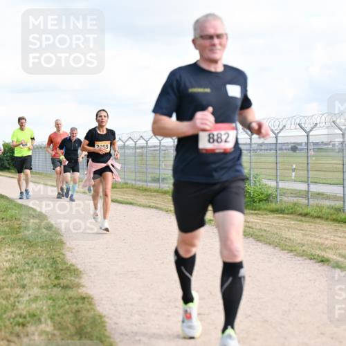 14.09.2025 - Airport Race Dr. Thomas Lammeyer http://msf.ph/oto/8874664 14.09.2025 12:19:23 Laufen 882, 2008 meine-sportfotos.de