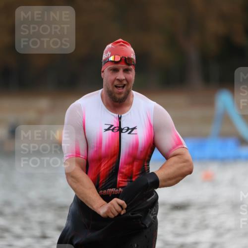 14.09.2025 - Stadtparktriathlon Michael Strokosch http://msf.ph/oto/8874716 14.09.2025 12:49:41 Schwimmen 1514 meine-sportfotos.de