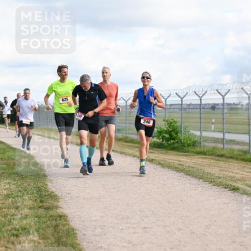 14.09.2025 - Airport Race Dr. Thomas Lammeyer http://msf.ph/oto/8874734 14.09.2025 12:19:27 Laufen 625, 249, 248 meine-sportfotos.de