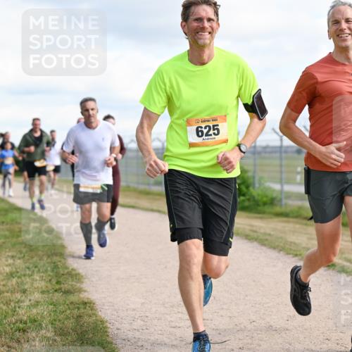 14.09.2025 - Airport Race Dr. Thomas Lammeyer http://msf.ph/oto/8874785 14.09.2025 12:19:30 Laufen 625 meine-sportfotos.de