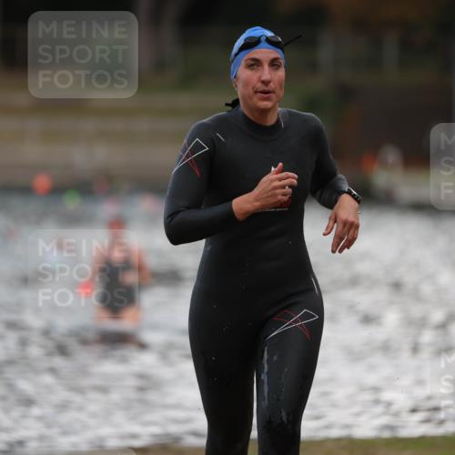 14.09.2025 - Stadtparktriathlon Michael Strokosch http://msf.ph/oto/8874845 14.09.2025 12:50:35 Schwimmen 1452 meine-sportfotos.de