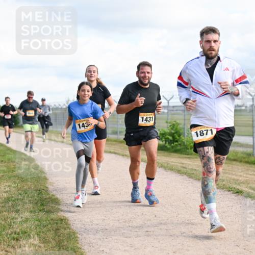 14.09.2025 - Airport Race Dr. Thomas Lammeyer http://msf.ph/oto/8874883 14.09.2025 12:19:37 Laufen 143, 1431, 1871 meine-sportfotos.de