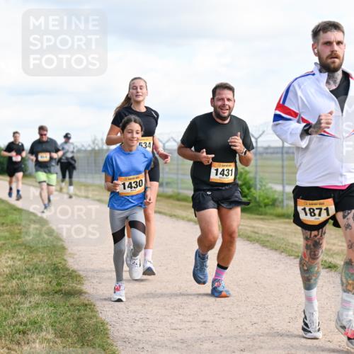 14.09.2025 - Airport Race Dr. Thomas Lammeyer http://msf.ph/oto/8874889 14.09.2025 12:19:37 Laufen 534, 1430, 1431, 1871 meine-sportfotos.de