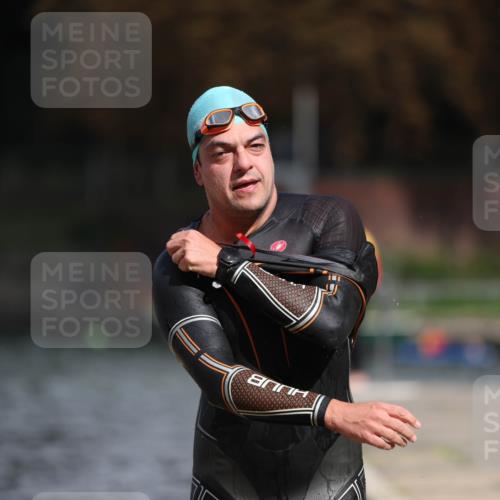14.09.2025 - Stadtparktriathlon Michael Strokosch http://msf.ph/oto/8874926 14.09.2025 12:51:18 Schwimmen  meine-sportfotos.de