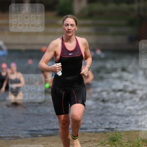 14.09.2025 - Stadtparktriathlon Michael Strokosch http://msf.ph/oto/8874939 14.09.2025 12:51:38 Schwimmen 1426, 1443, 1479, 1513 meine-sportfotos.de