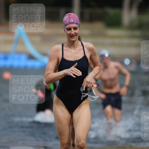 14.09.2025 - Stadtparktriathlon Michael Strokosch http://msf.ph/oto/8874960 14.09.2025 12:51:47 Schwimmen 1443, 1459, 1479, 1513 meine-sportfotos.de