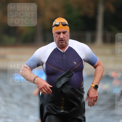 14.09.2025 - Stadtparktriathlon Michael Strokosch http://msf.ph/oto/8875003 14.09.2025 12:52:26 Schwimmen 1444, 1495, 1511, 1521 meine-sportfotos.de