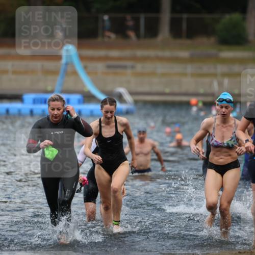 14.09.2025 - Stadtparktriathlon Michael Strokosch http://msf.ph/oto/8875033 14.09.2025 12:53:04 Schwimmen 1430, 1431, 1438, 1448, 1460, 1463, 1472, 1508 meine-sportfotos.de
