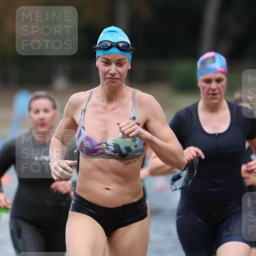 14.09.2025 - Stadtparktriathlon Michael Strokosch http://msf.ph/oto/8875052 14.09.2025 12:53:09 Schwimmen 1430, 1431, 1438, 1448, 1460, 1463, 1468, 1472, 1508, 1517 meine-sportfotos.de