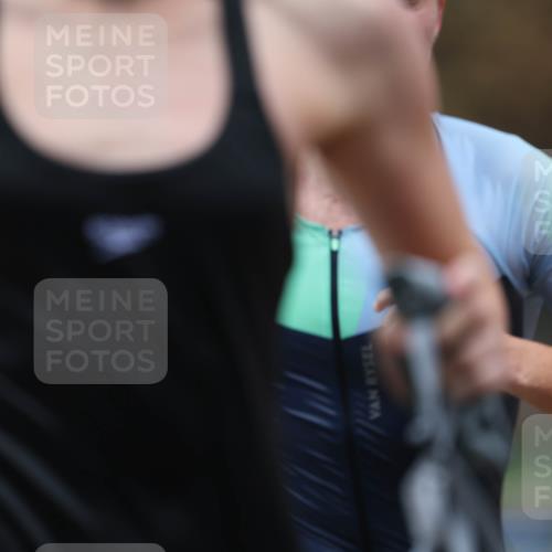 14.09.2025 - Stadtparktriathlon Michael Strokosch http://msf.ph/oto/8875068 14.09.2025 12:53:13 Schwimmen 1430, 1431, 1448, 1460, 1463, 1468, 1472, 1508, 1517 meine-sportfotos.de