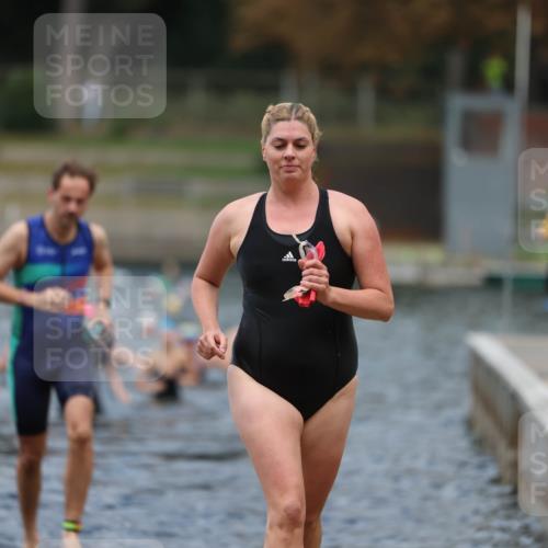 14.09.2025 - Stadtparktriathlon Michael Strokosch http://msf.ph/oto/8875071 14.09.2025 12:53:15 Schwimmen 1431, 1460, 1463, 1468, 1472, 1508, 1517 meine-sportfotos.de