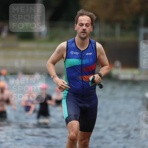 14.09.2025 - Stadtparktriathlon Michael Strokosch http://msf.ph/oto/8875085 14.09.2025 12:53:18 Schwimmen 1432, 1439, 1451, 1463, 1468, 1496, 1517 meine-sportfotos.de