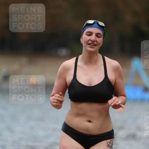 14.09.2025 - Stadtparktriathlon Michael Strokosch http://msf.ph/oto/8875128 14.09.2025 12:53:30 Schwimmen 1423, 1425, 1427, 1432, 1439, 1451, 1453, 1496, 1498, 1518 meine-sportfotos.de