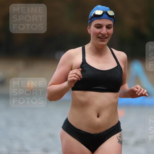 14.09.2025 - Stadtparktriathlon Michael Strokosch http://msf.ph/oto/8875129 14.09.2025 12:53:30 Schwimmen 1423, 1425, 1427, 1432, 1439, 1451, 1453, 1496, 1498, 1518 meine-sportfotos.de