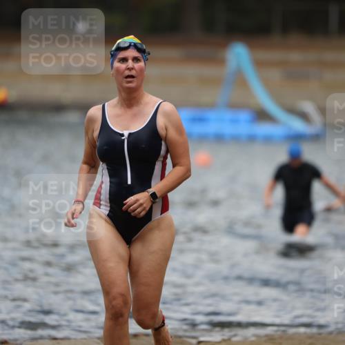 14.09.2025 - Stadtparktriathlon Michael Strokosch http://msf.ph/oto/8875152 14.09.2025 12:53:36 Schwimmen 1423, 1425, 1427, 1436, 1450, 1453, 1497, 1498, 1518 meine-sportfotos.de