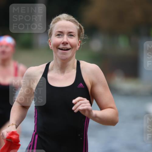 14.09.2025 - Stadtparktriathlon Michael Strokosch http://msf.ph/oto/8875165 14.09.2025 12:53:40 Schwimmen 1423, 1425, 1427, 1436, 1450, 1453, 1467, 1497, 1518 meine-sportfotos.de