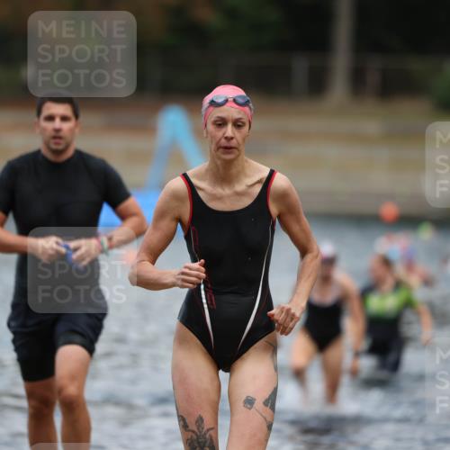 14.09.2025 - Stadtparktriathlon Michael Strokosch http://msf.ph/oto/8875185 14.09.2025 12:53:46 Schwimmen 1436, 1450, 1456, 1467, 1497 meine-sportfotos.de