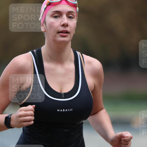 14.09.2025 - Stadtparktriathlon Michael Strokosch http://msf.ph/oto/8875197 14.09.2025 12:53:49 Schwimmen 1436, 1450, 1456, 1467, 1497 meine-sportfotos.de