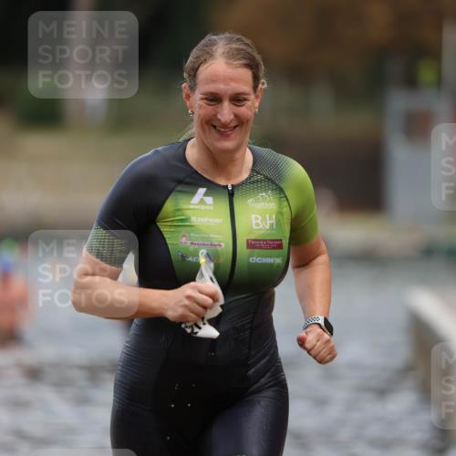 14.09.2025 - Stadtparktriathlon Michael Strokosch http://msf.ph/oto/8875225 14.09.2025 12:53:56 Schwimmen 1456 meine-sportfotos.de