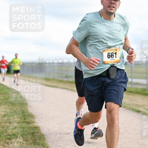 14.09.2025 - Airport Race Dr. Thomas Lammeyer http://msf.ph/oto/8875234 14.09.2025 12:20:01 Laufen 661 meine-sportfotos.de