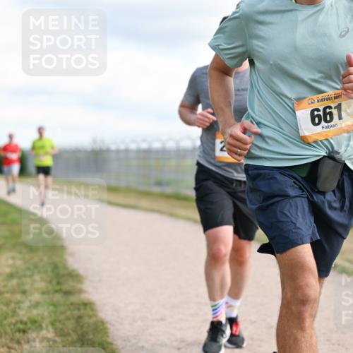 14.09.2025 - Airport Race Dr. Thomas Lammeyer http://msf.ph/oto/8875239 14.09.2025 12:20:01 Laufen 42, 661 meine-sportfotos.de