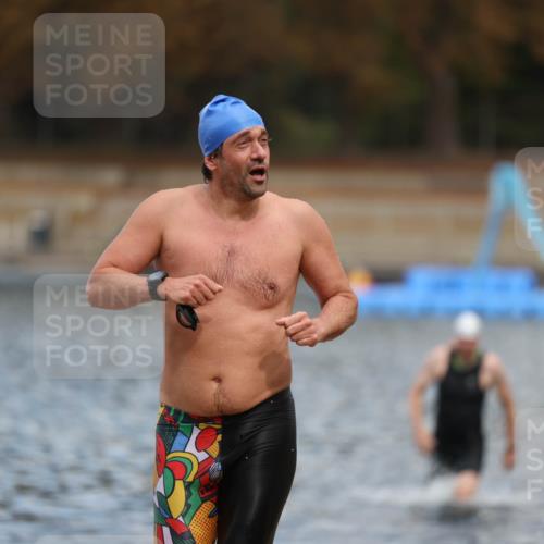 14.09.2025 - Stadtparktriathlon Michael Strokosch http://msf.ph/oto/8875243 14.09.2025 12:54:14 Schwimmen 1462, 1473, 1480, 1506, 1515 meine-sportfotos.de