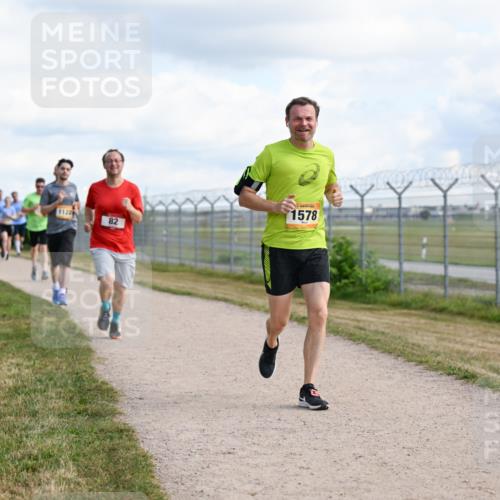 14.09.2025 - Airport Race Dr. Thomas Lammeyer http://msf.ph/oto/8875276 14.09.2025 12:20:06 Laufen 1122, 82, 1578 meine-sportfotos.de