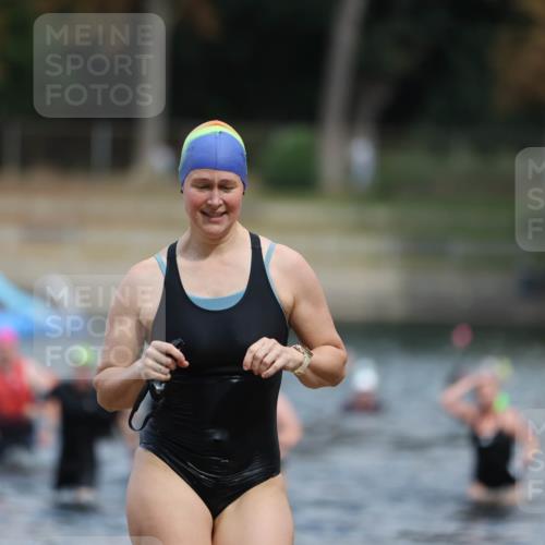 14.09.2025 - Stadtparktriathlon Michael Strokosch http://msf.ph/oto/8875278 14.09.2025 12:54:25 Schwimmen 1462, 1484, 1506, 1507, 1519 meine-sportfotos.de