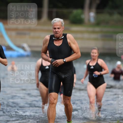 14.09.2025 - Stadtparktriathlon Michael Strokosch http://msf.ph/oto/8875297 14.09.2025 12:54:33 Schwimmen 1434, 1447, 1465, 1471, 1484, 1507, 1519 meine-sportfotos.de