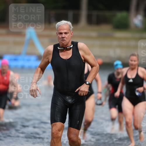 14.09.2025 - Stadtparktriathlon Michael Strokosch http://msf.ph/oto/8875303 14.09.2025 12:54:33 Schwimmen 1434, 1447, 1465, 1471, 1484, 1507, 1519 meine-sportfotos.de
