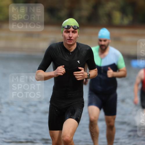 14.09.2025 - Stadtparktriathlon Michael Strokosch http://msf.ph/oto/8875305 14.09.2025 12:54:34 Schwimmen 1434, 1447, 1465, 1471, 1484, 1507, 1519 meine-sportfotos.de