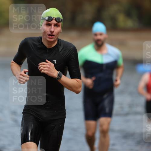 14.09.2025 - Stadtparktriathlon Michael Strokosch http://msf.ph/oto/8875308 14.09.2025 12:54:35 Schwimmen 1434, 1447, 1465, 1471, 1484, 1507, 1519 meine-sportfotos.de