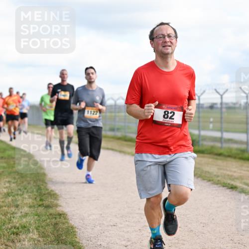 14.09.2025 - Airport Race Dr. Thomas Lammeyer http://msf.ph/oto/8875324 14.09.2025 12:20:08 Laufen 1122, 82 meine-sportfotos.de